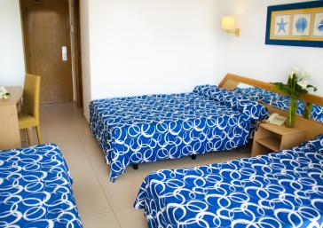 Habitació Triple (2 adults + 1 nen)