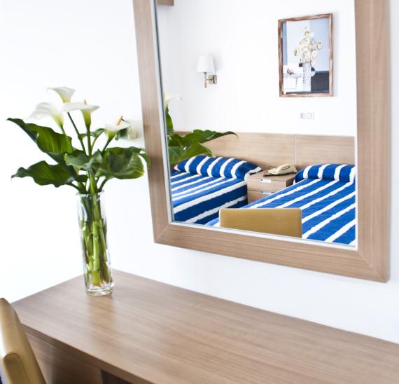 Habitación Cuádruple (2 adultos + 2 niños)